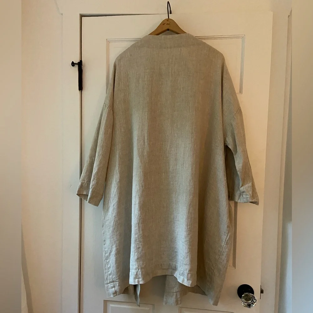 Amsterdam Coat notPERFECTLINEN Heavyweight Linen in Beige - Picture 5 of 8